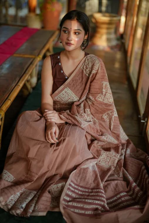 এমব্রয়ডারি ব্লাউজ